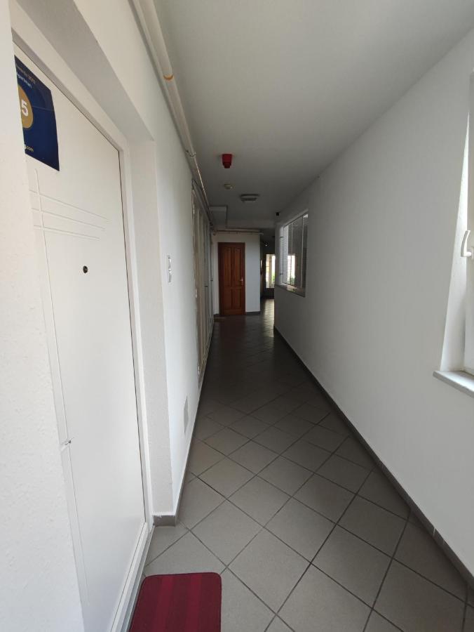 City Center Apartman Zalaegerszeg Esterno foto